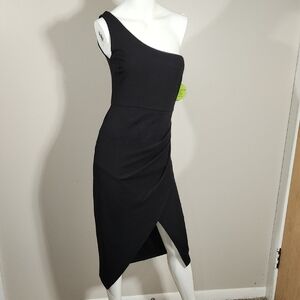 Chic One-Shoulder Black Dress